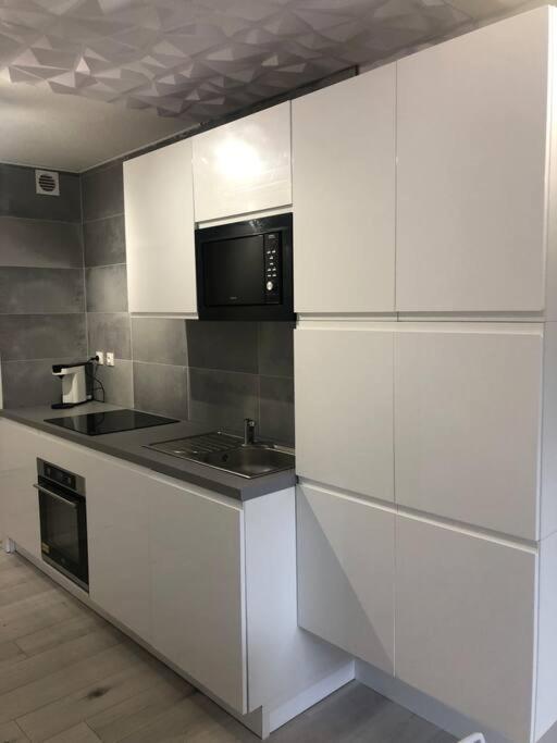 Studio 25M2 Hyeres Plages المظهر الخارجي الصورة